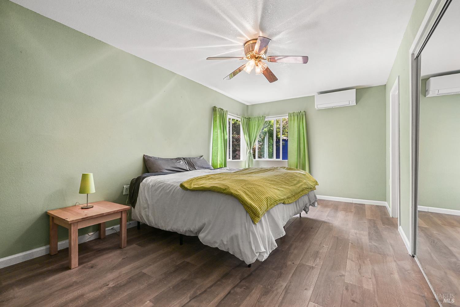 Property photo 24