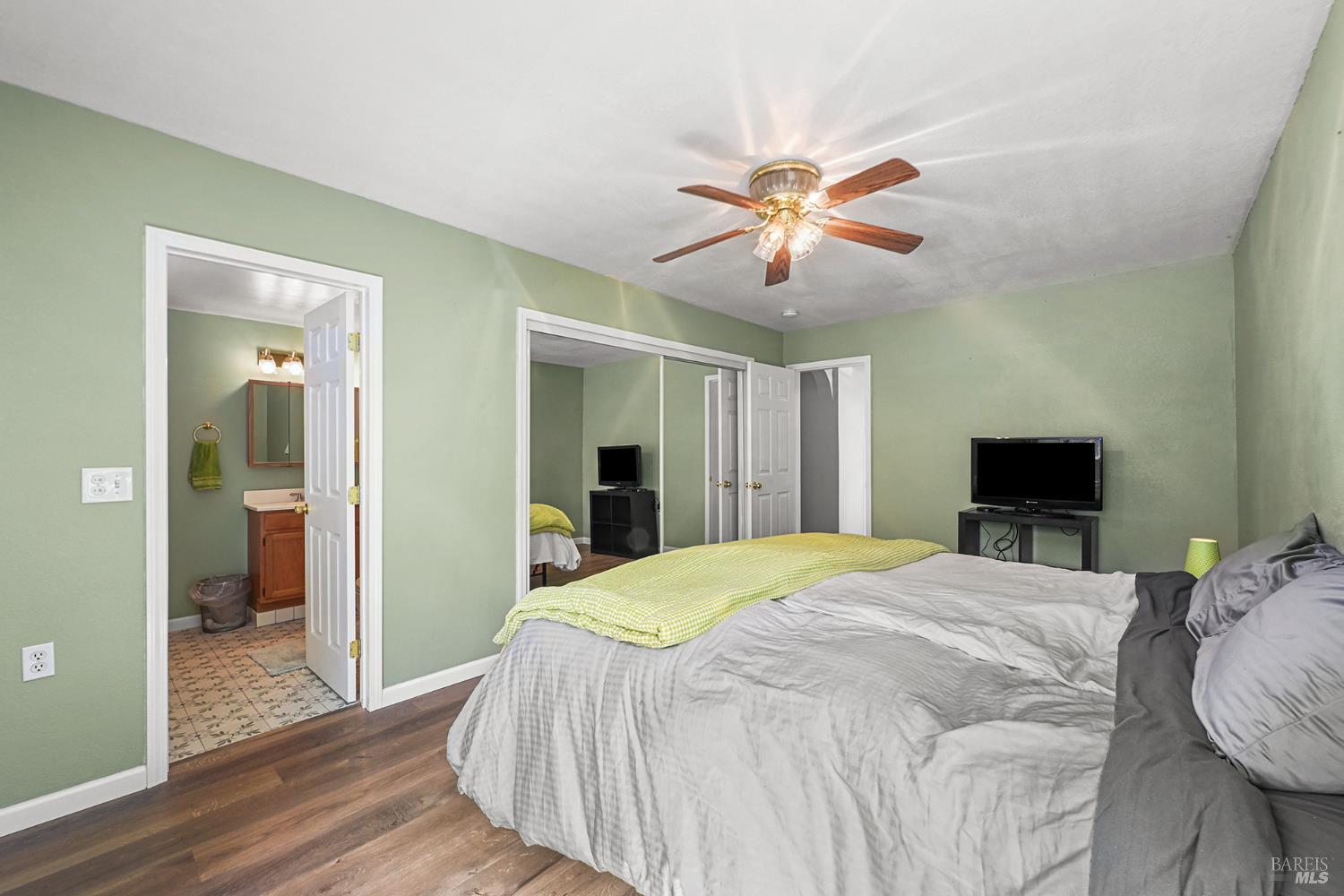 Property photo 25