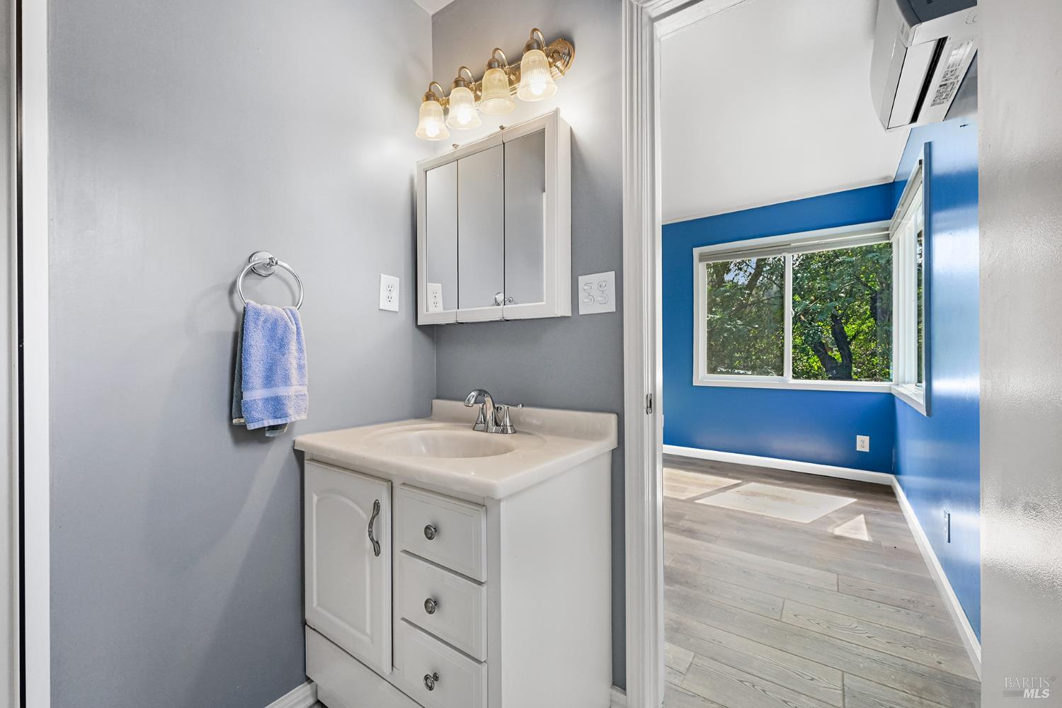 Property photo 50