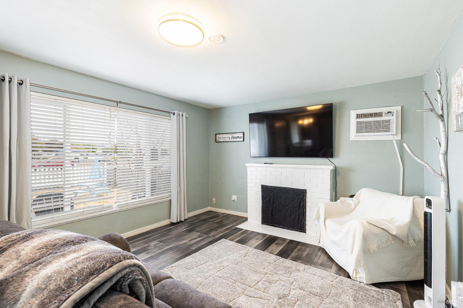 Property photo 34