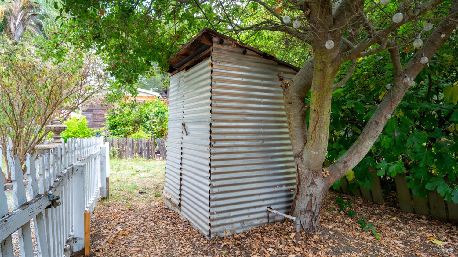 Property photo 36
