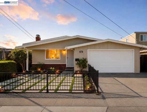 Property photo 44