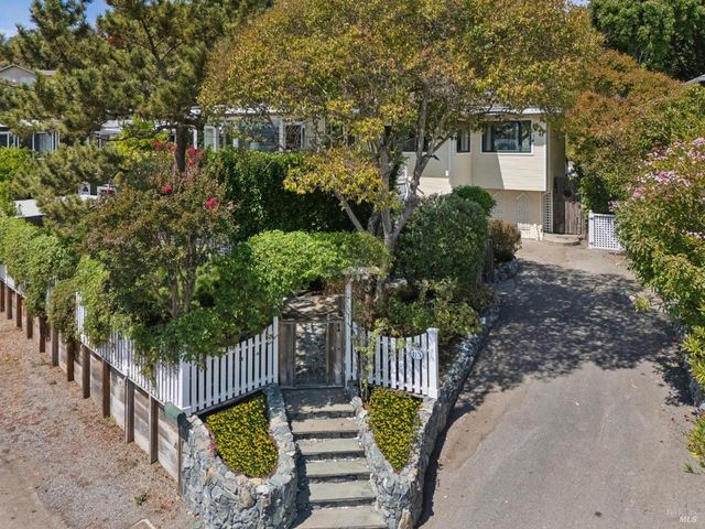 Property photo 32