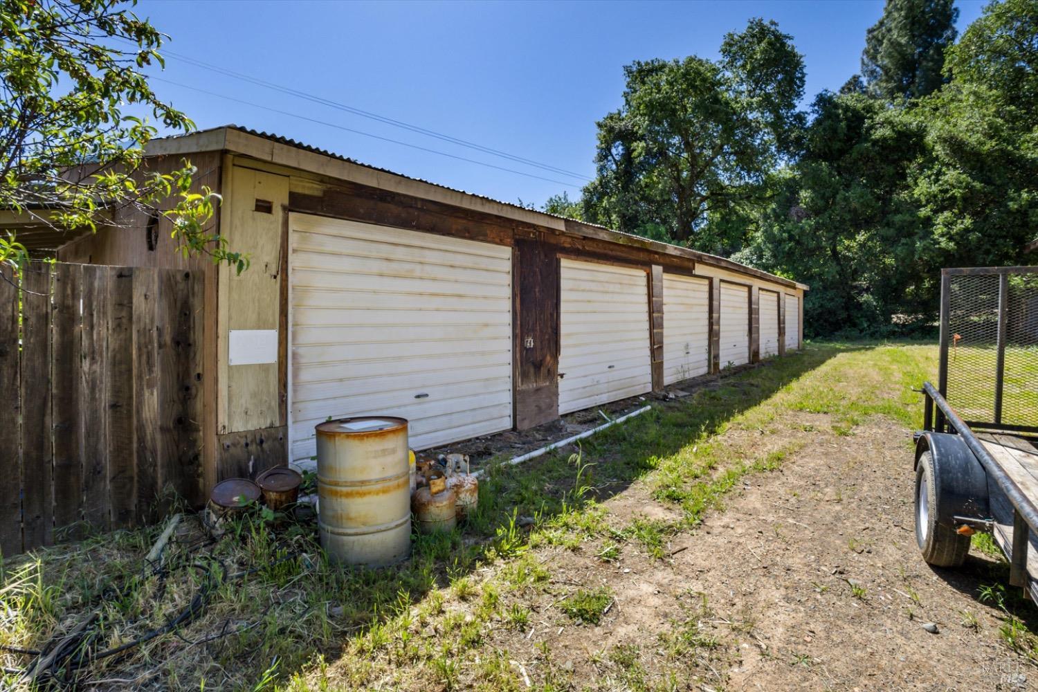 Property photo 35