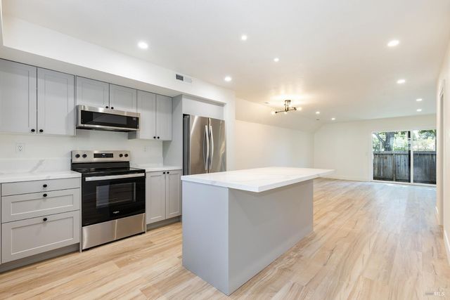 Property photo 51