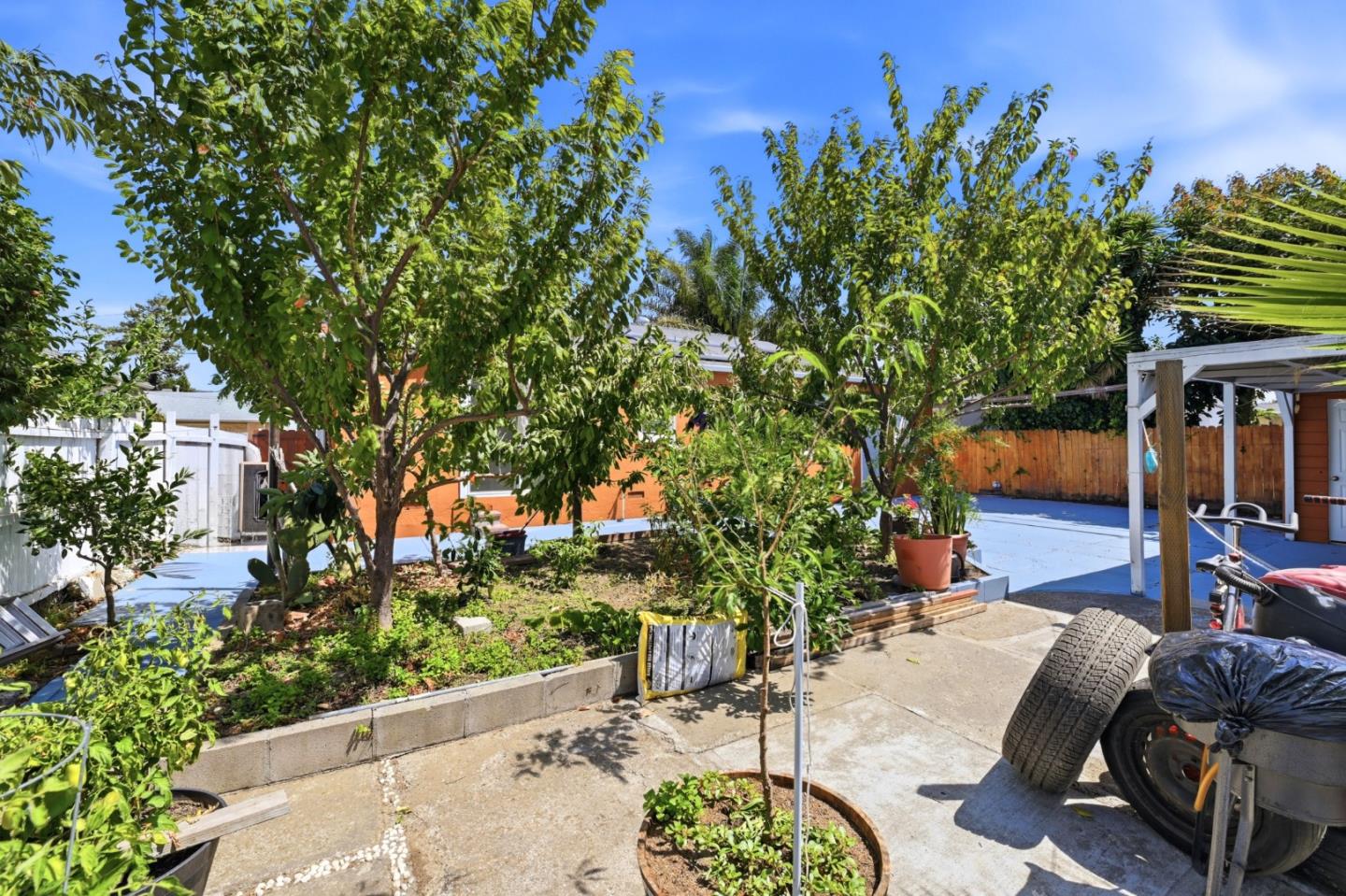Property photo 36