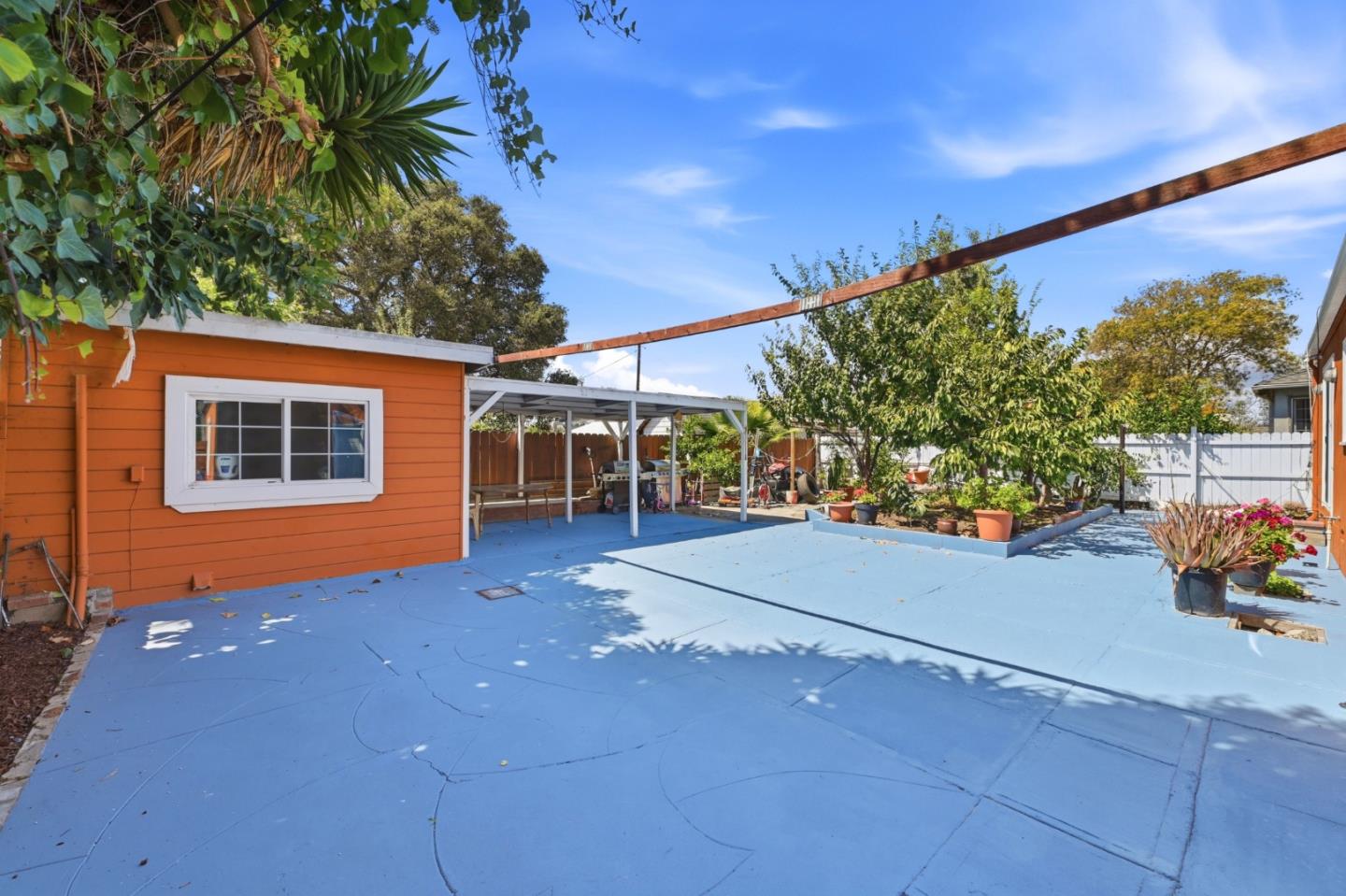 Property photo 38