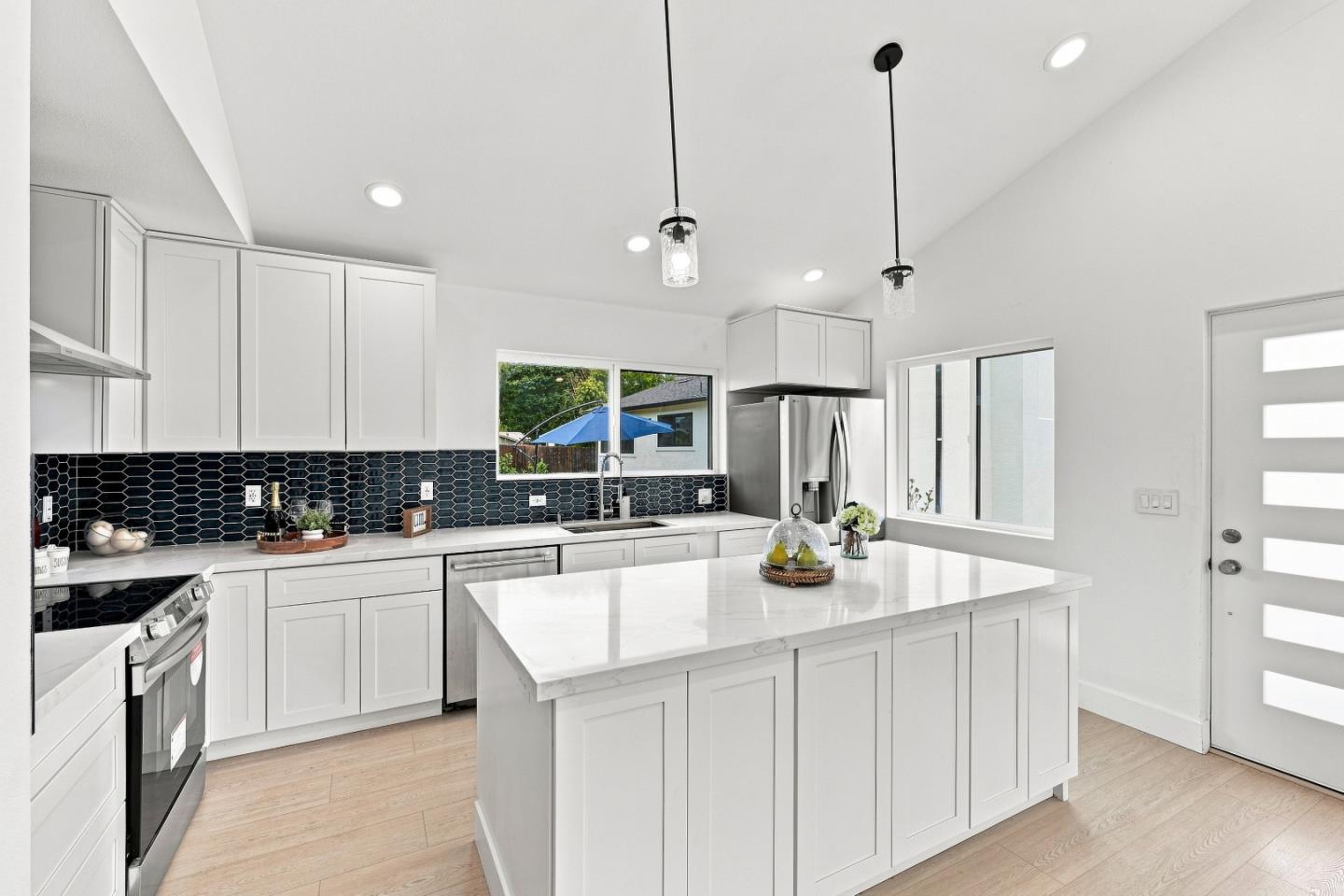 Property photo 32