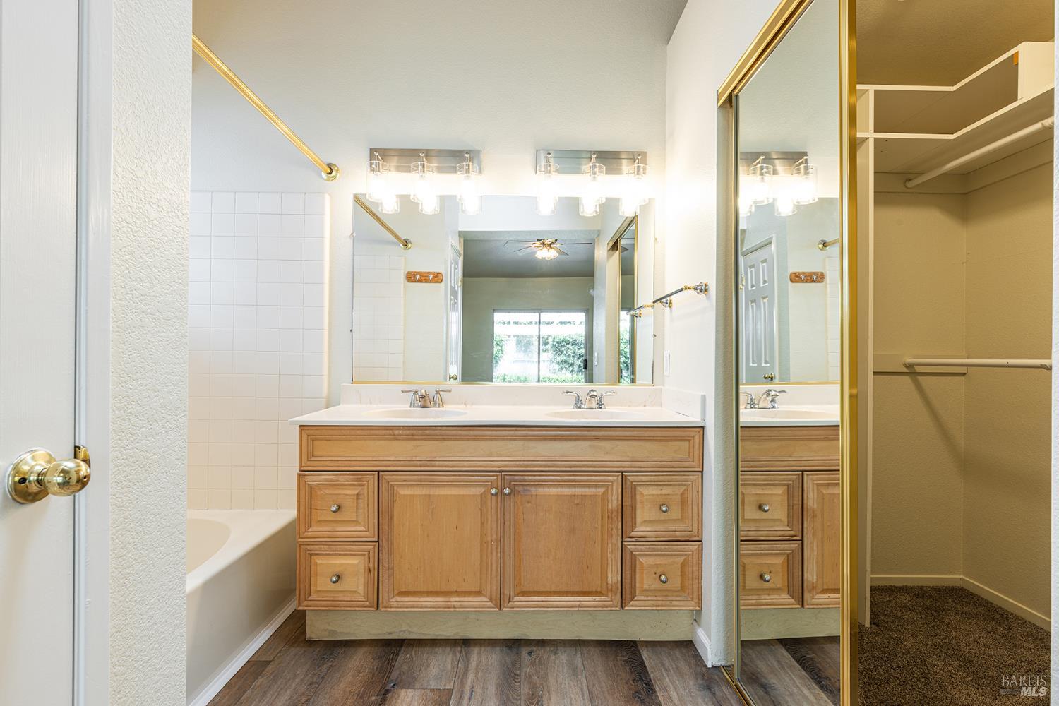 Property photo 27