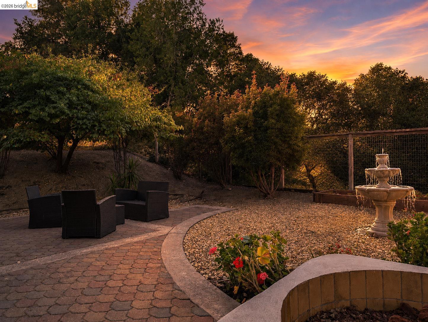 Property photo 33