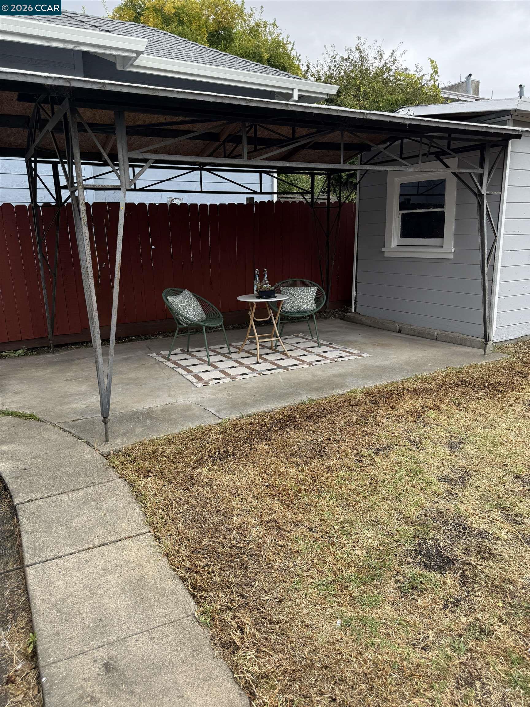 Property photo 31