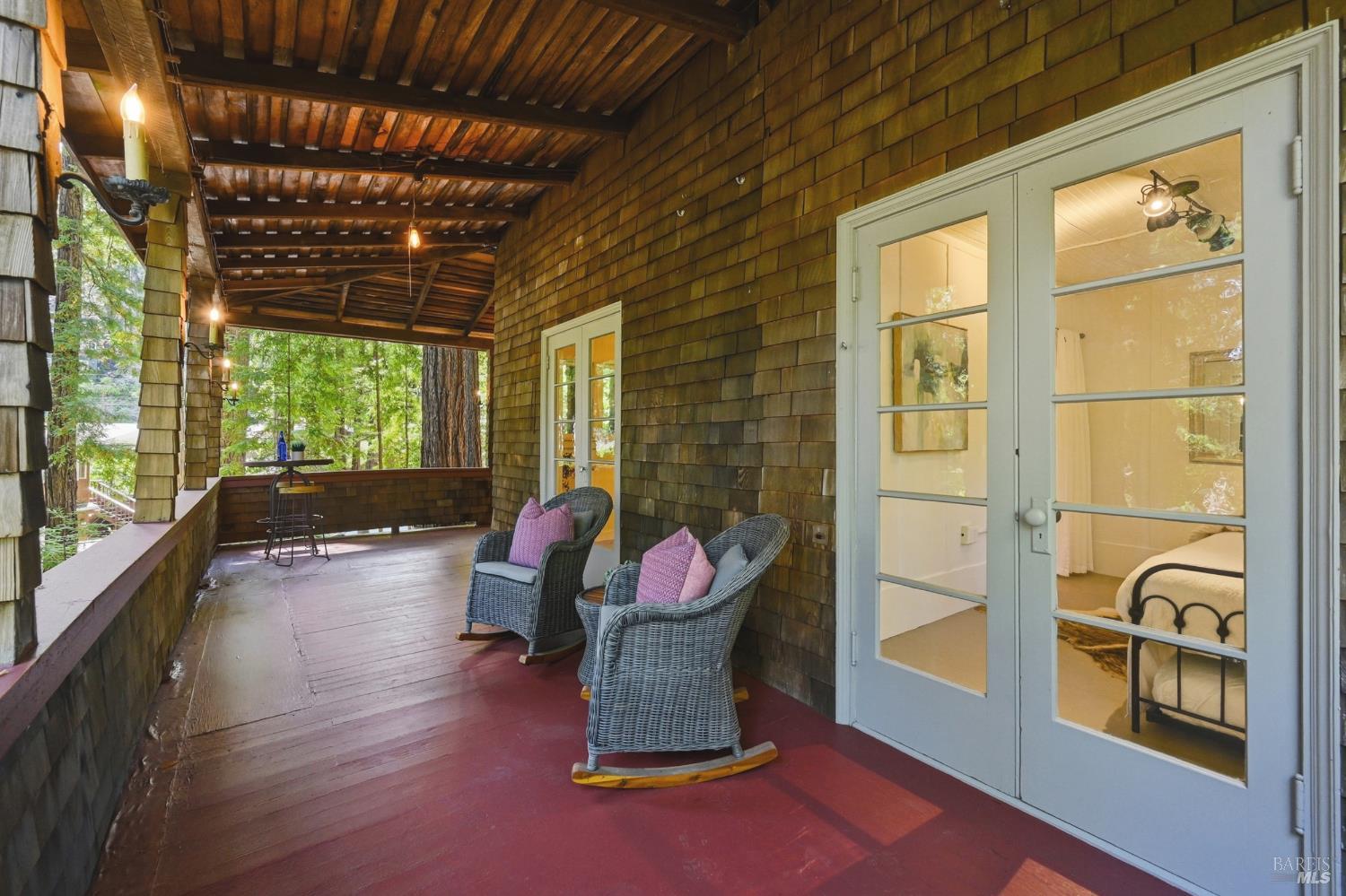 Property photo 28