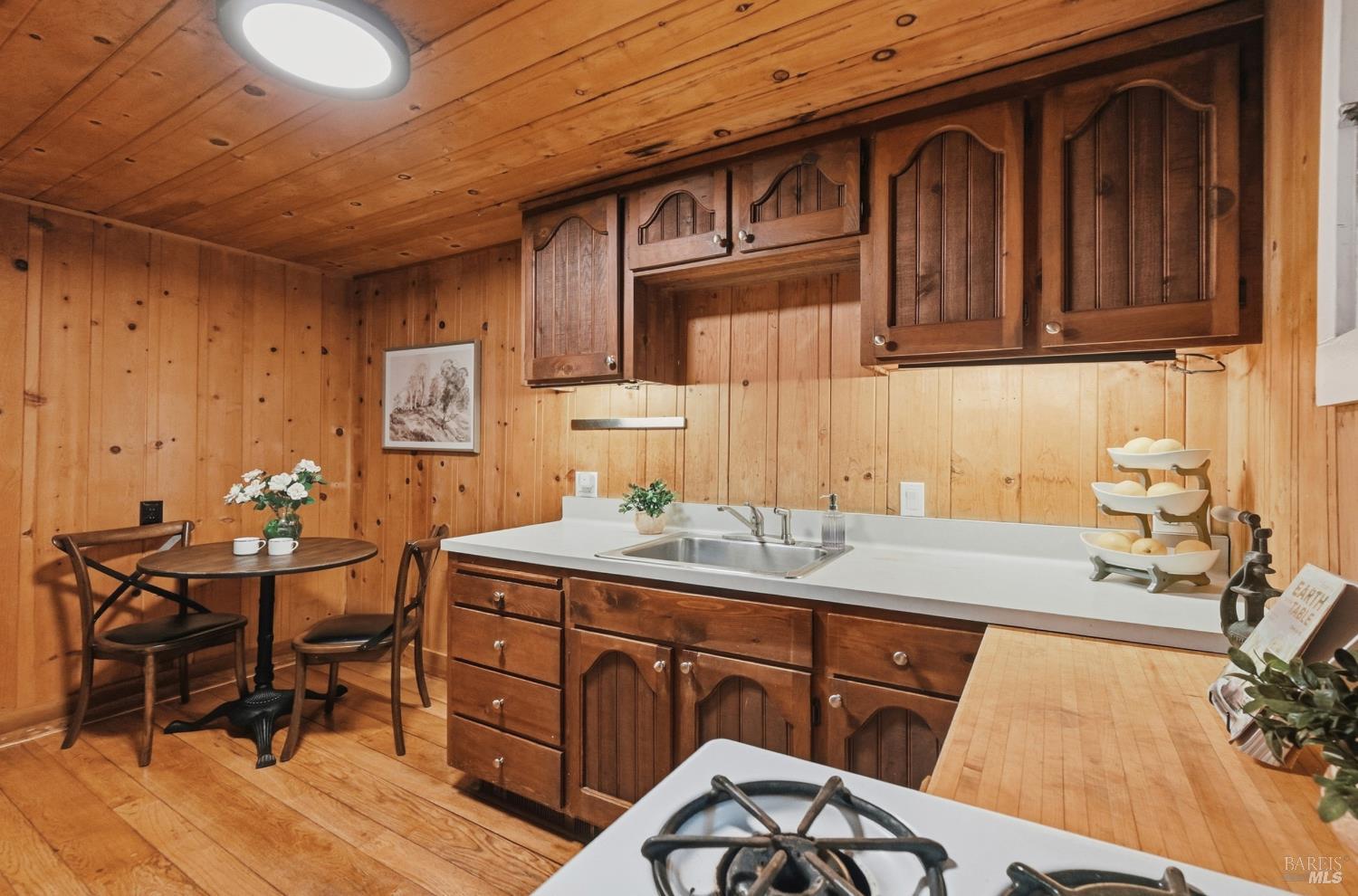 Property photo 44