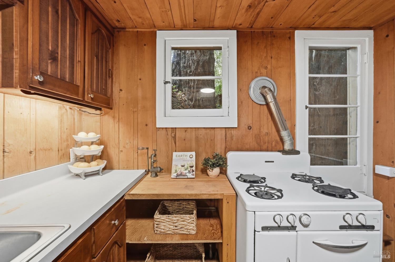 Property photo 46