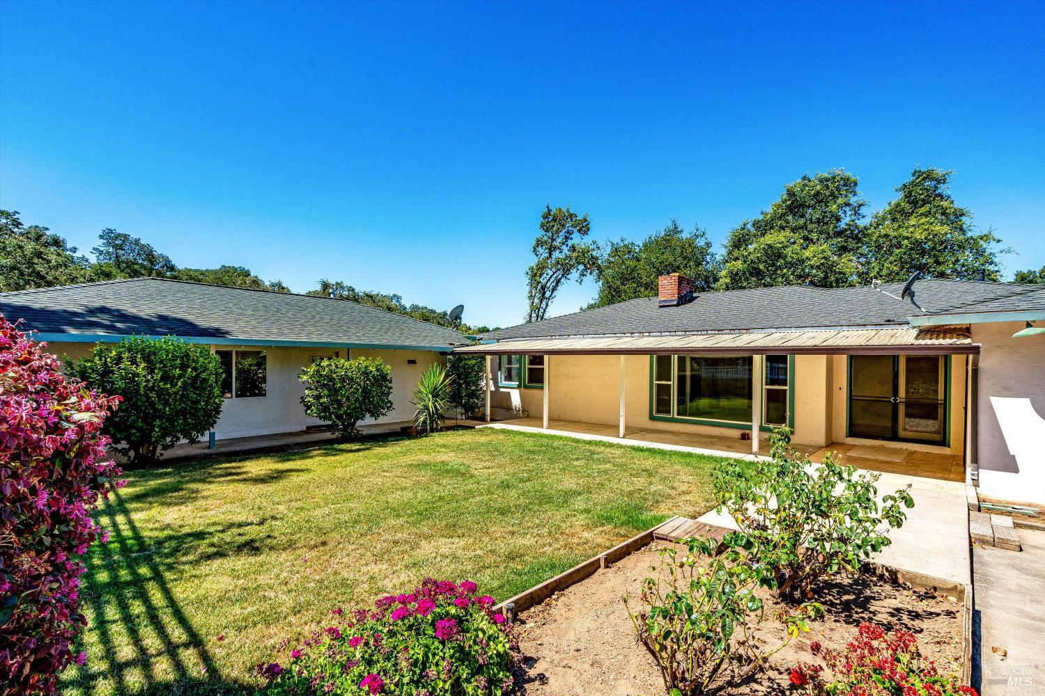 Property photo 35
