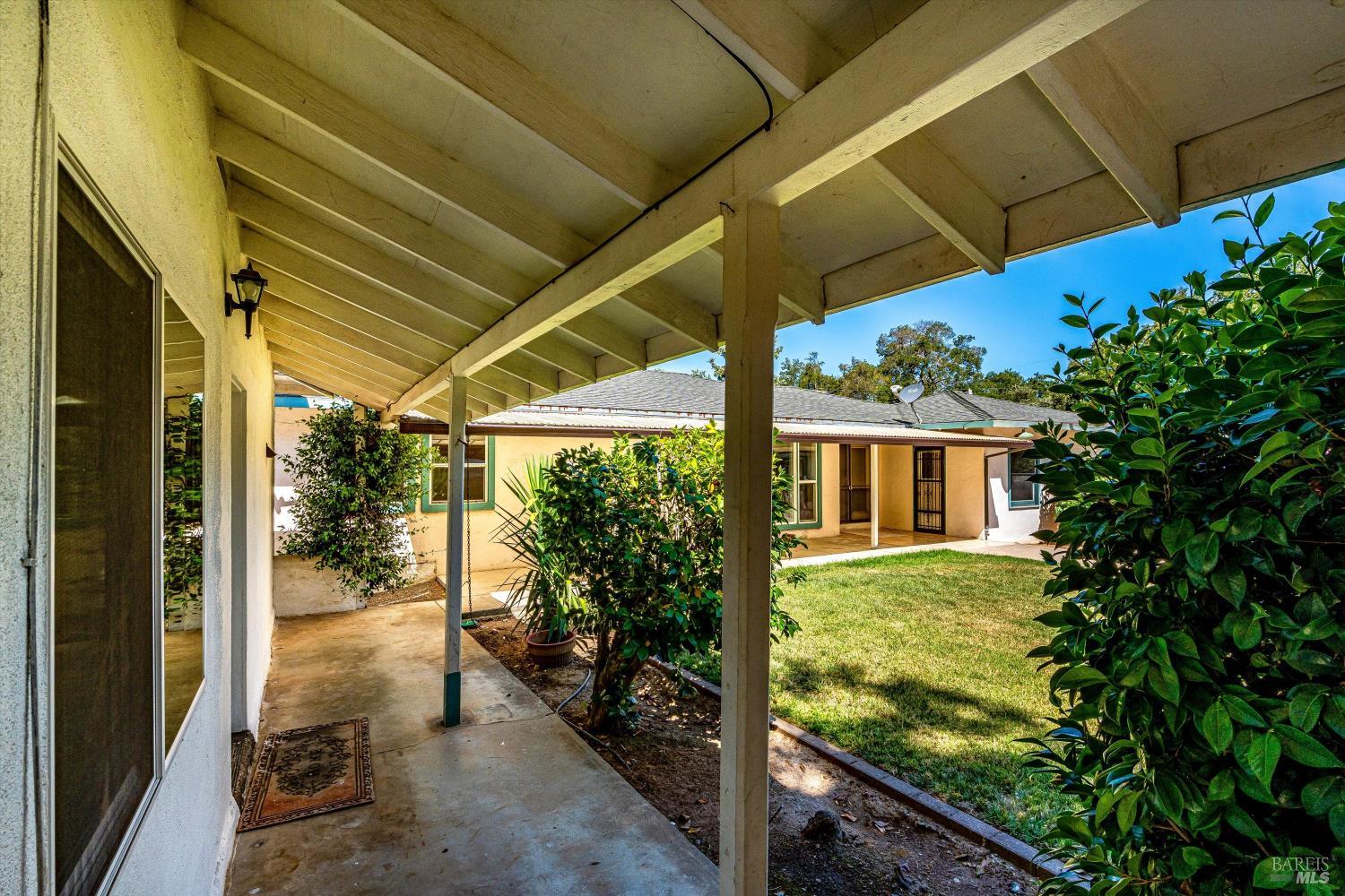 Property photo 38