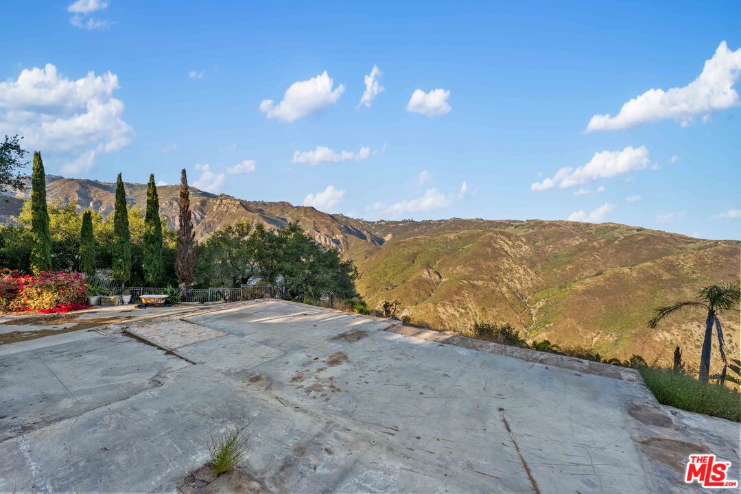 Property photo 32