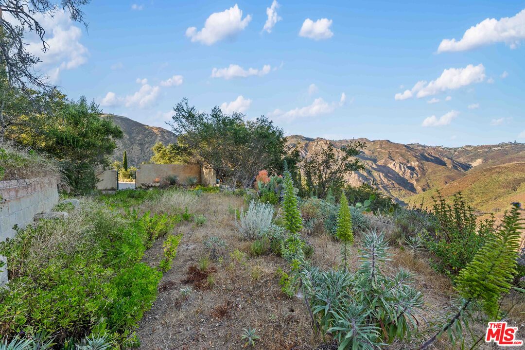 Property photo 38