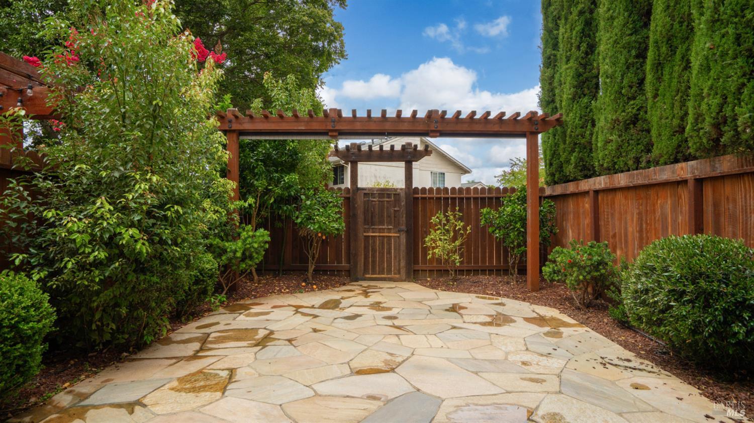 Property photo 40