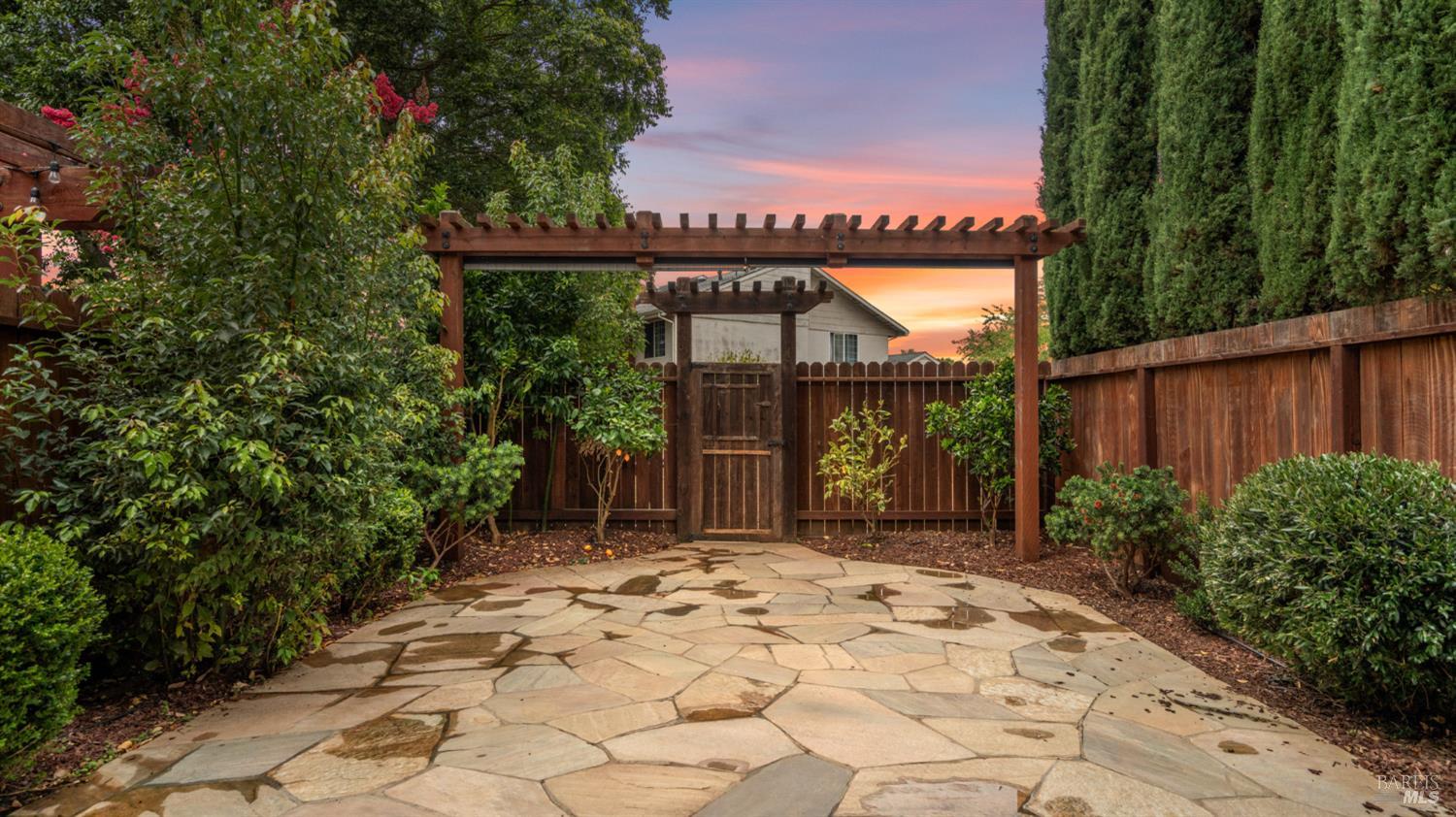 Property photo 41