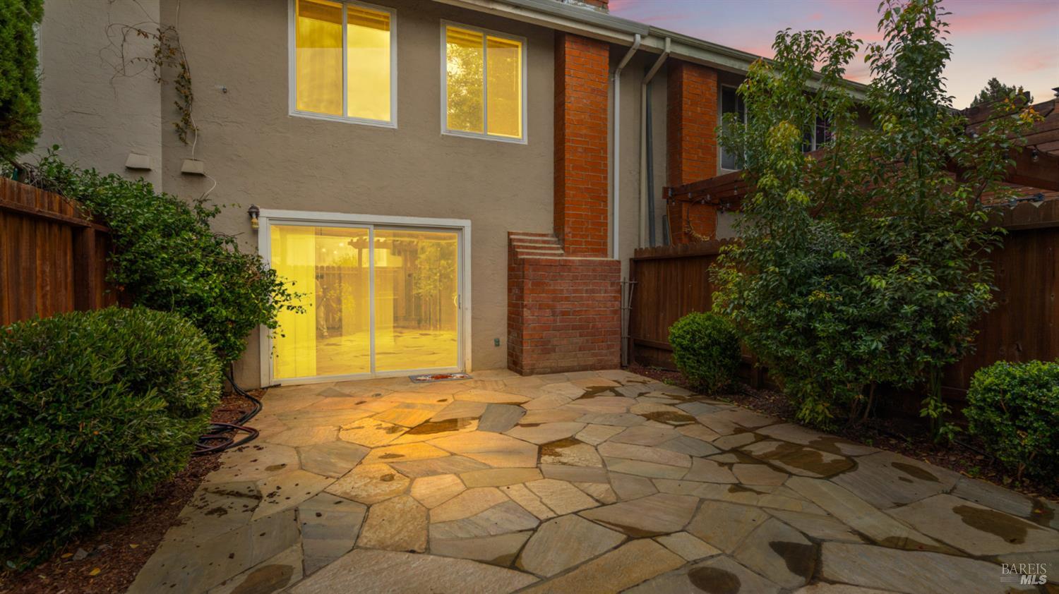 Property photo 43
