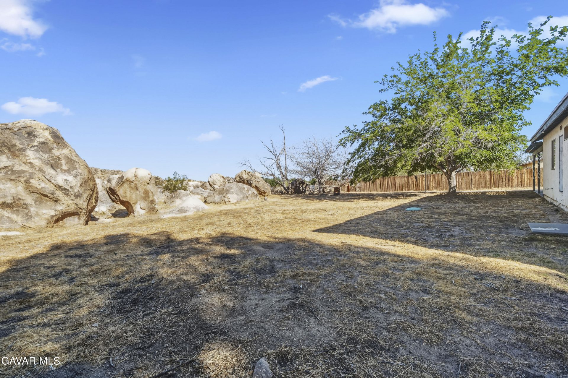 Property photo 24