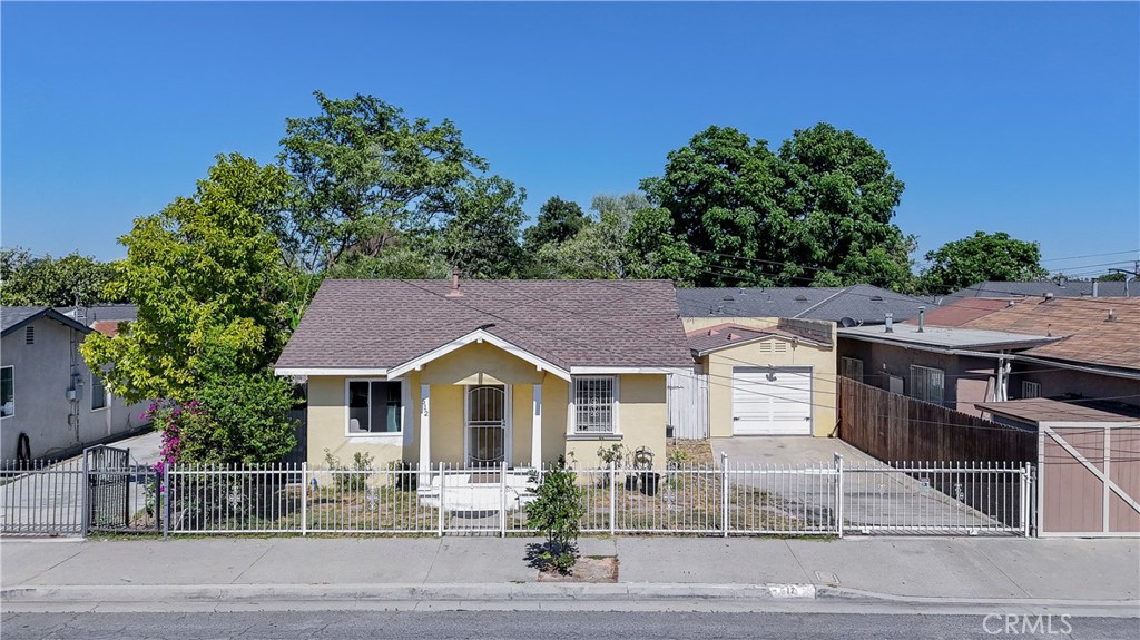 Property photo 8