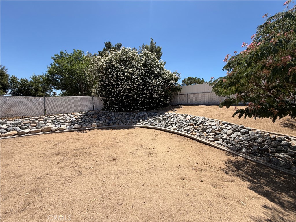 Property photo 37