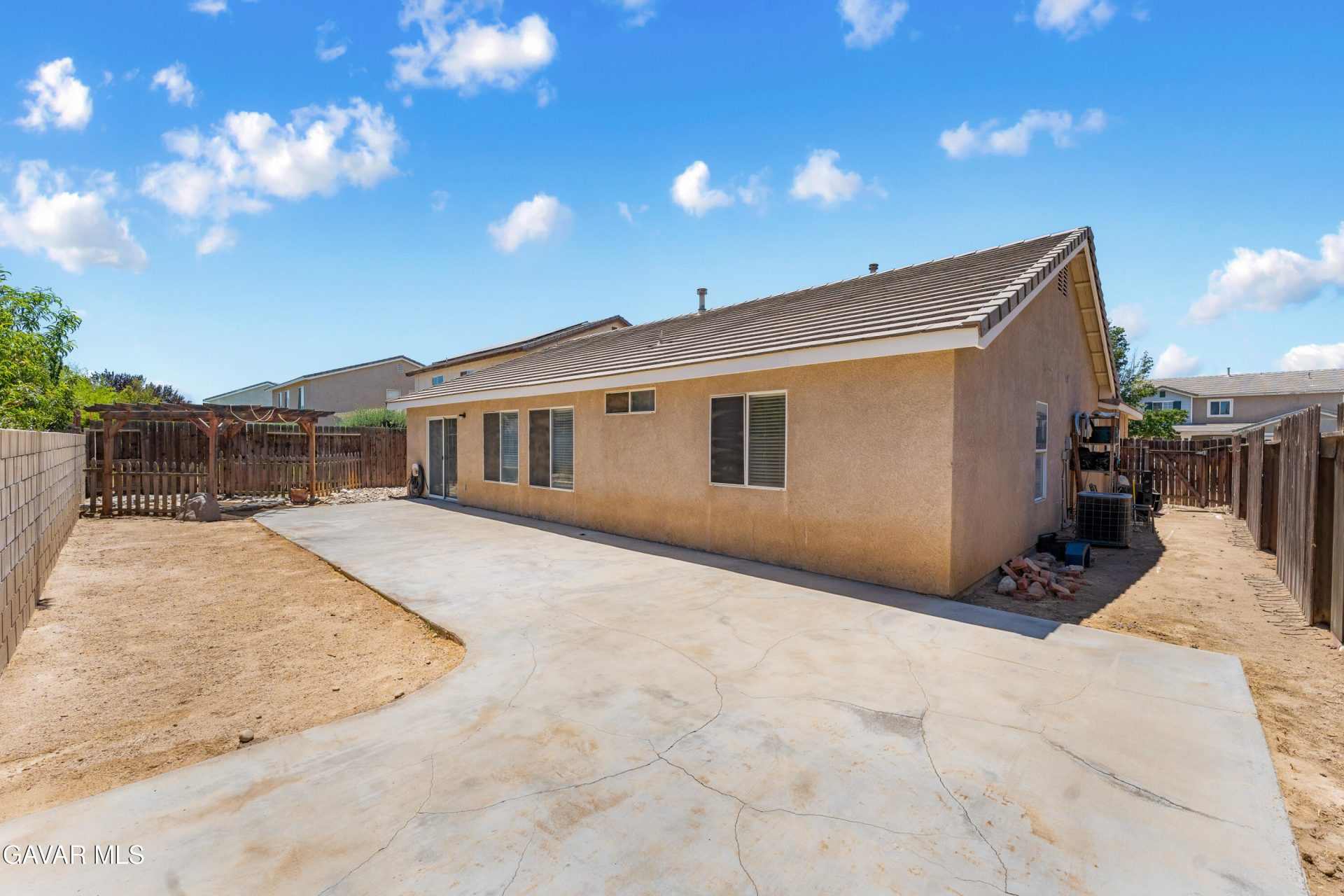 Property photo 35