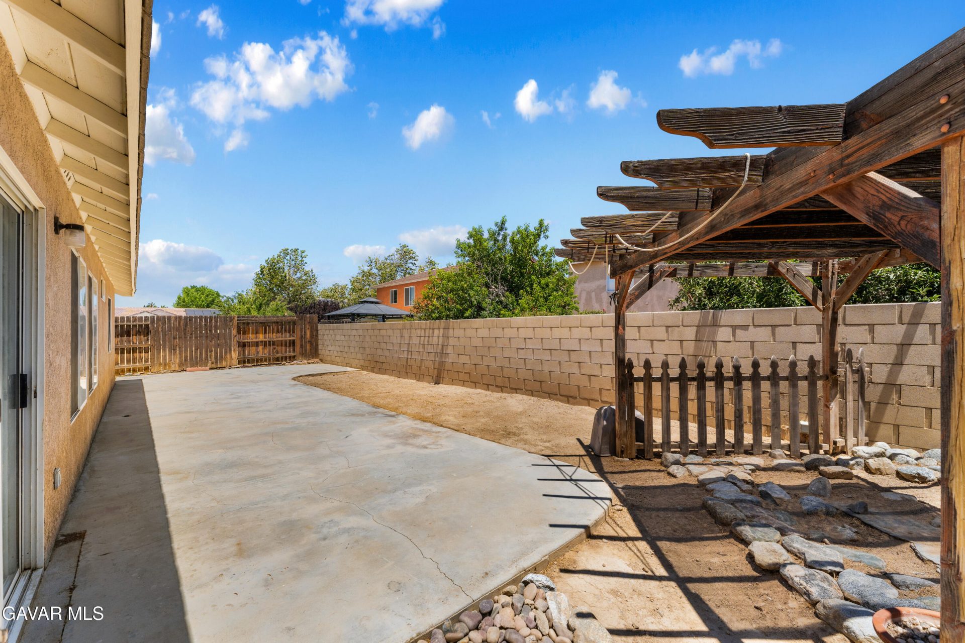 Property photo 36