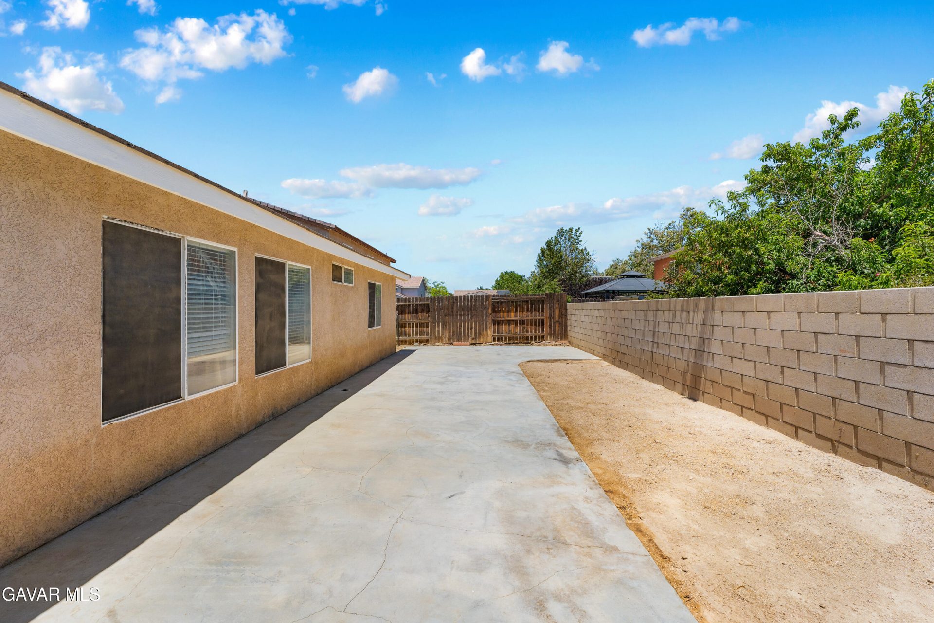 Property photo 37