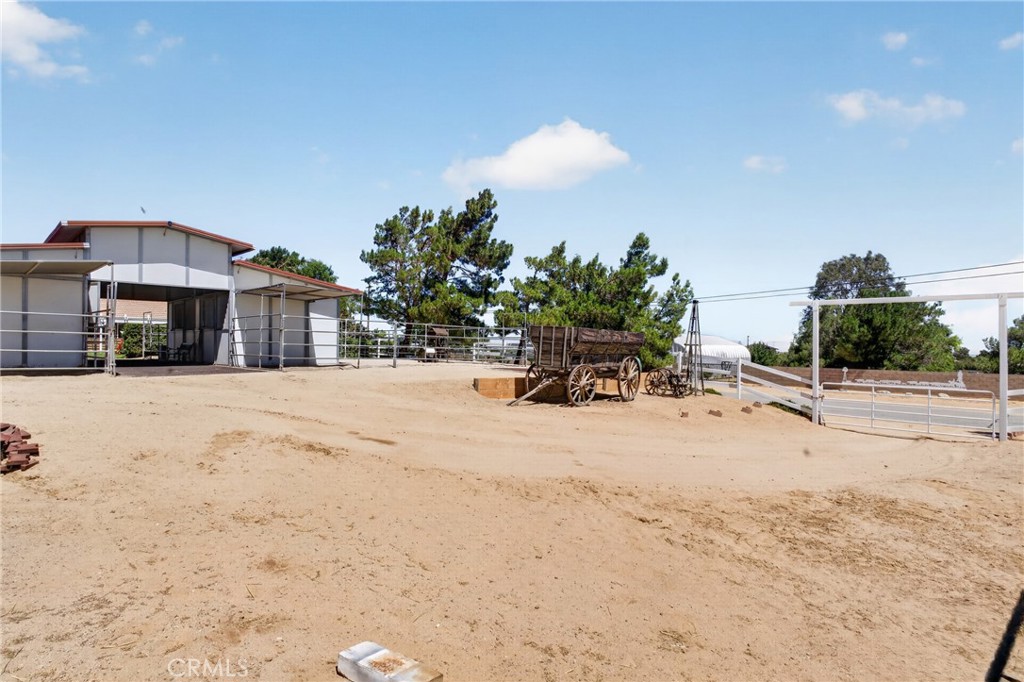 Property photo 44