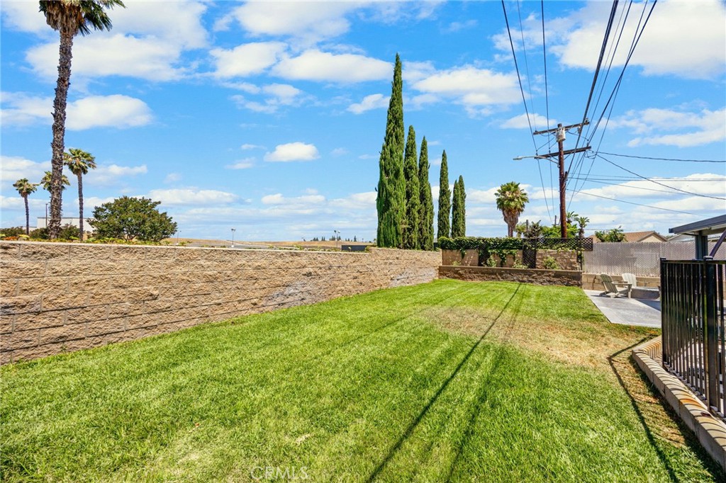 Property photo 32