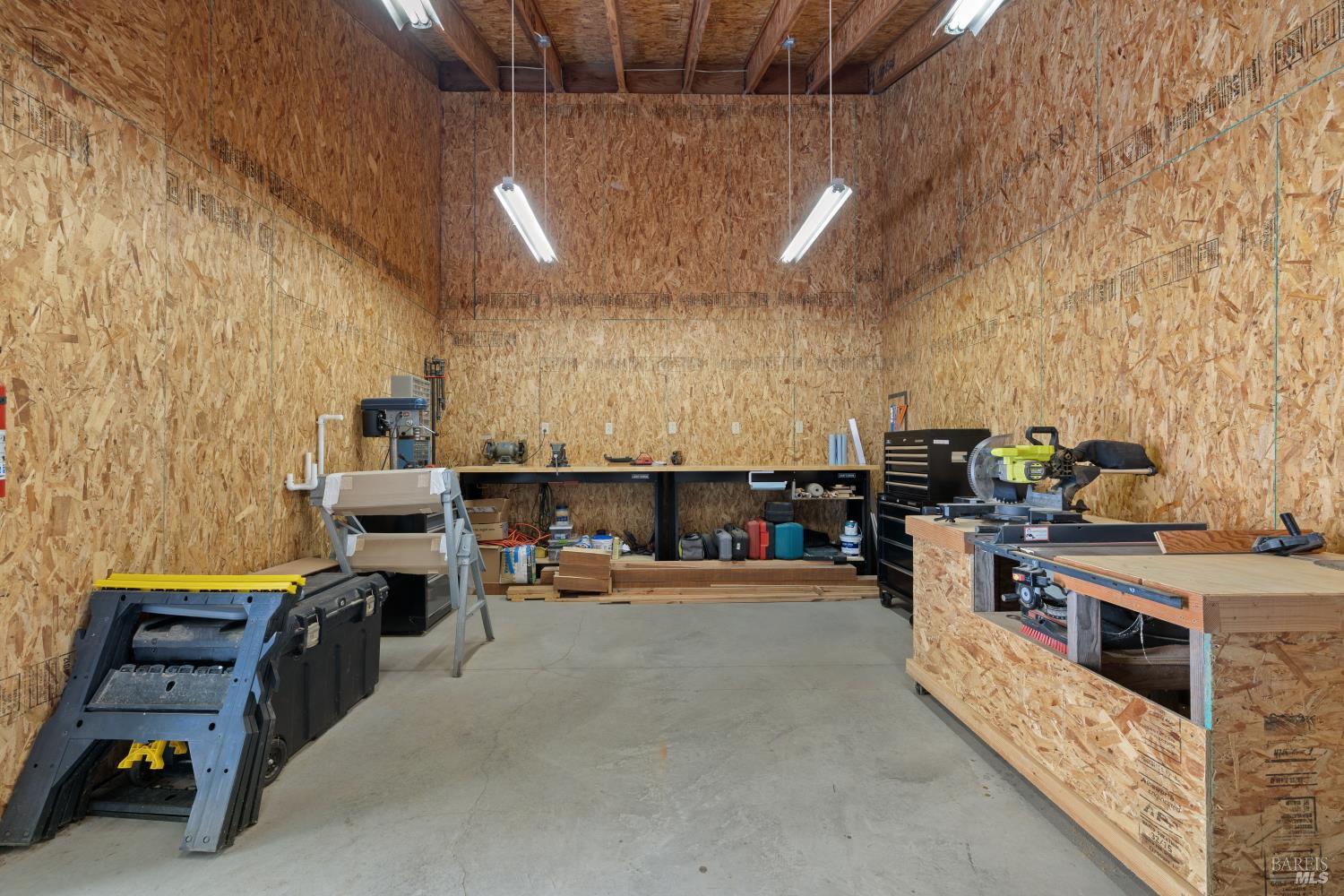 Property photo 44