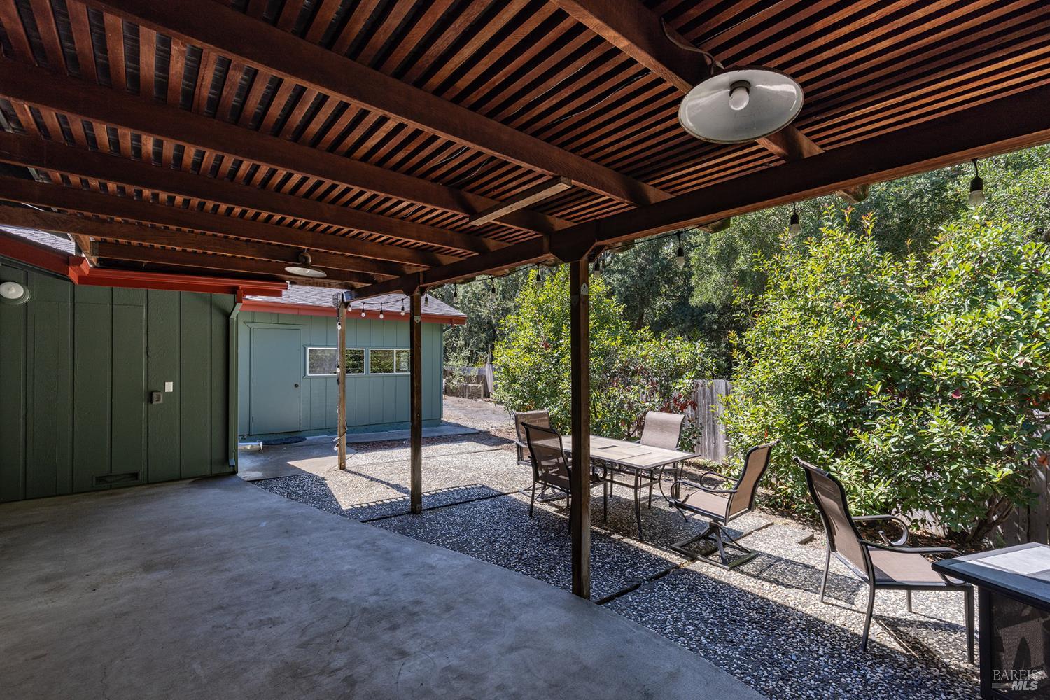 Property photo 31
