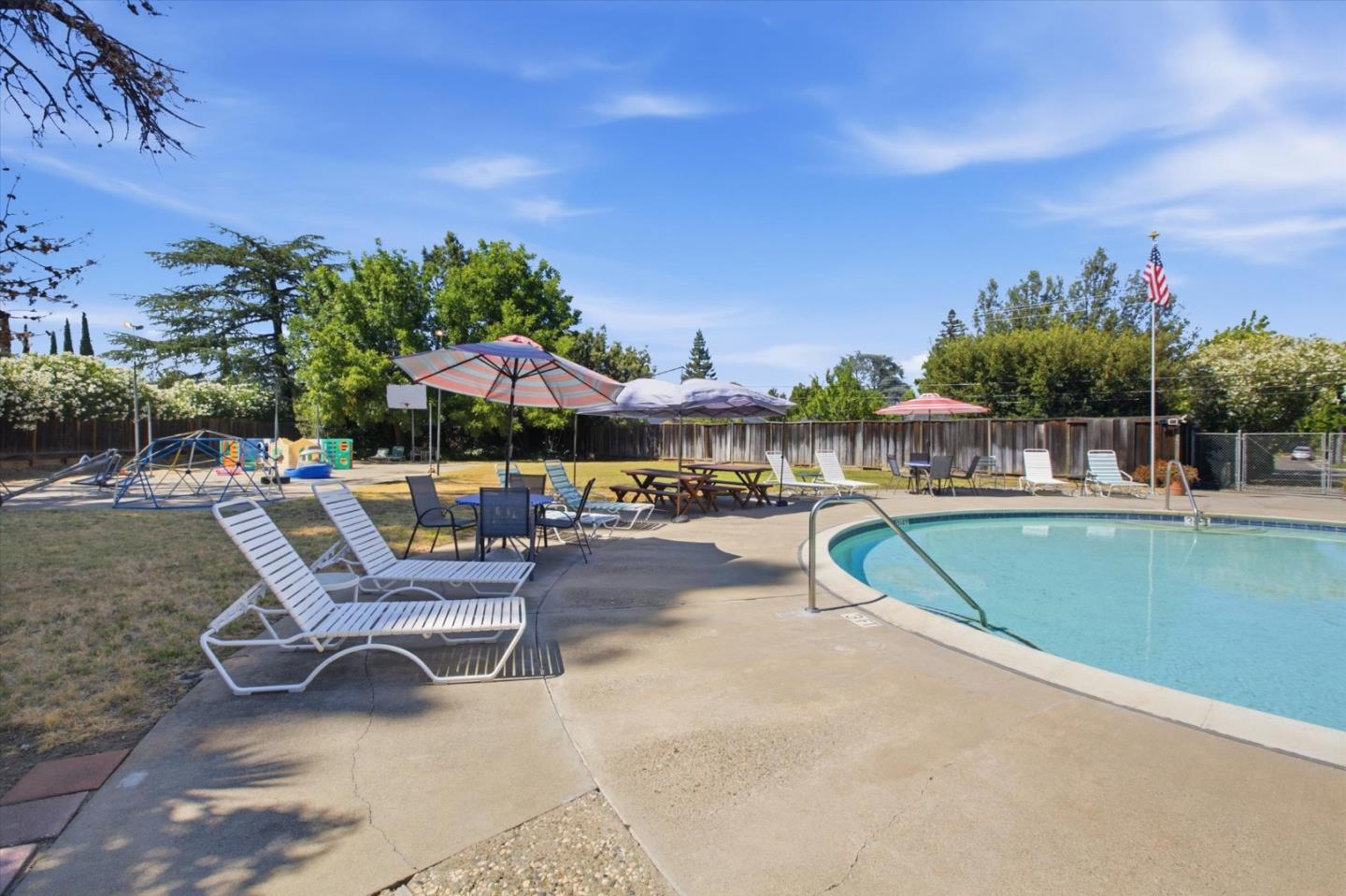 Property photo 18