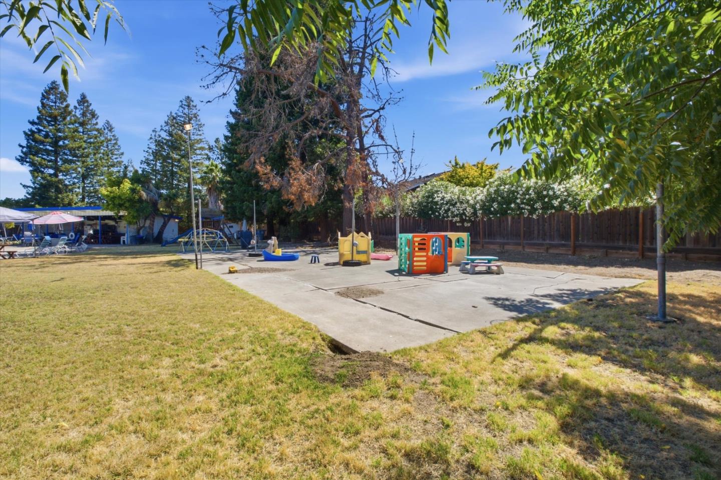 Property photo 36
