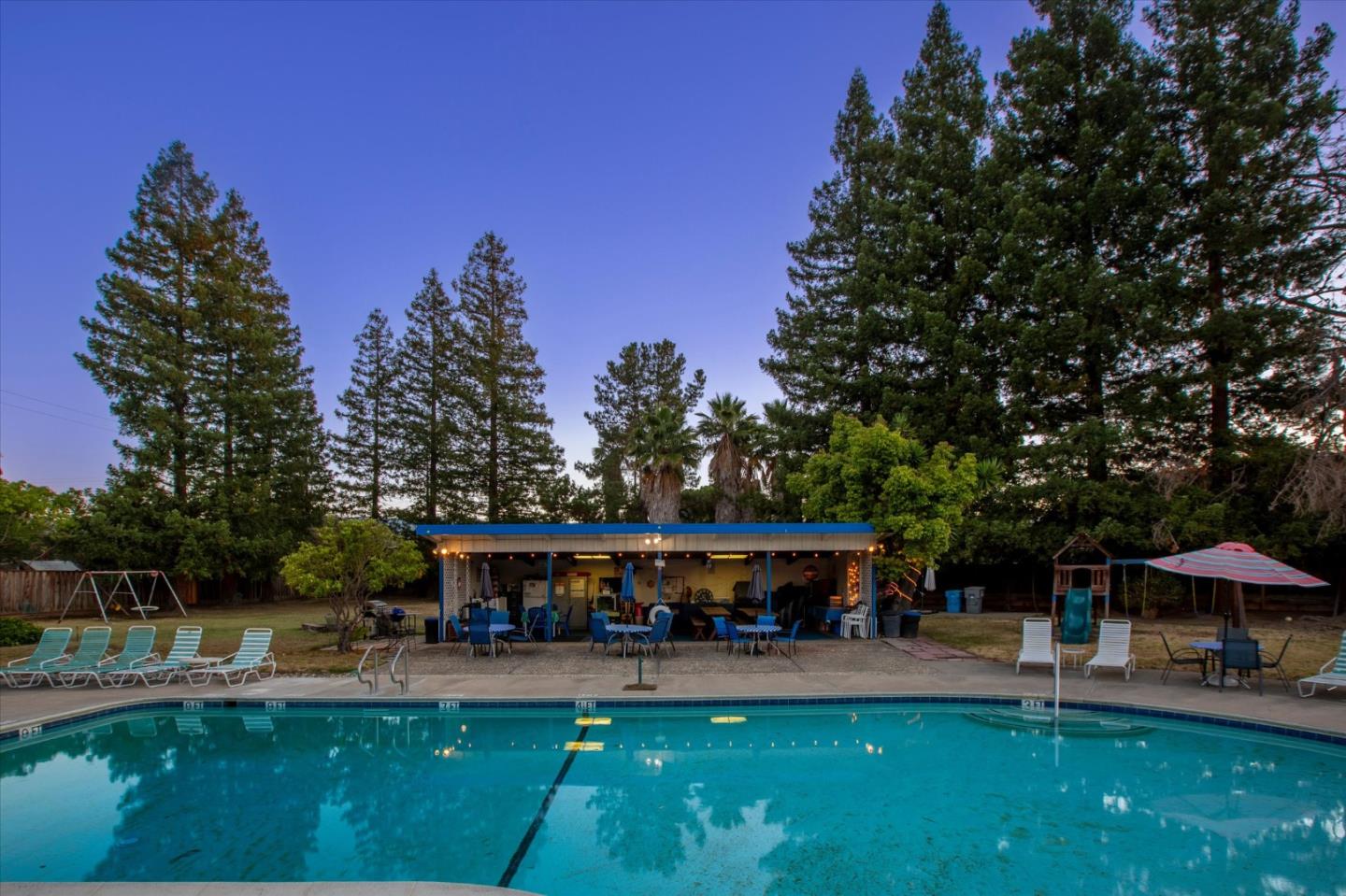Property photo 42