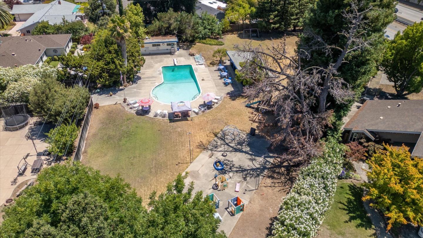 Property photo 43