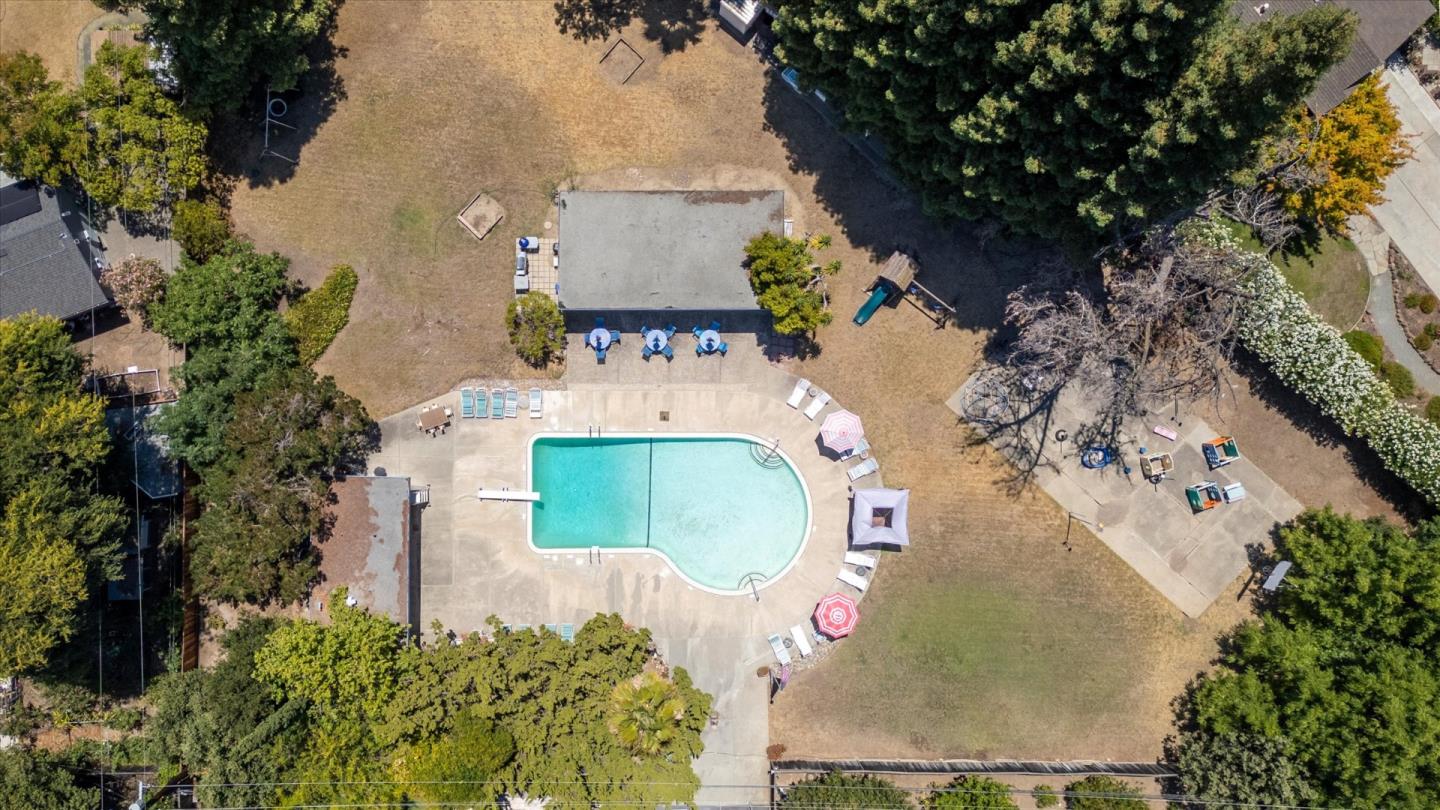 Property photo 47