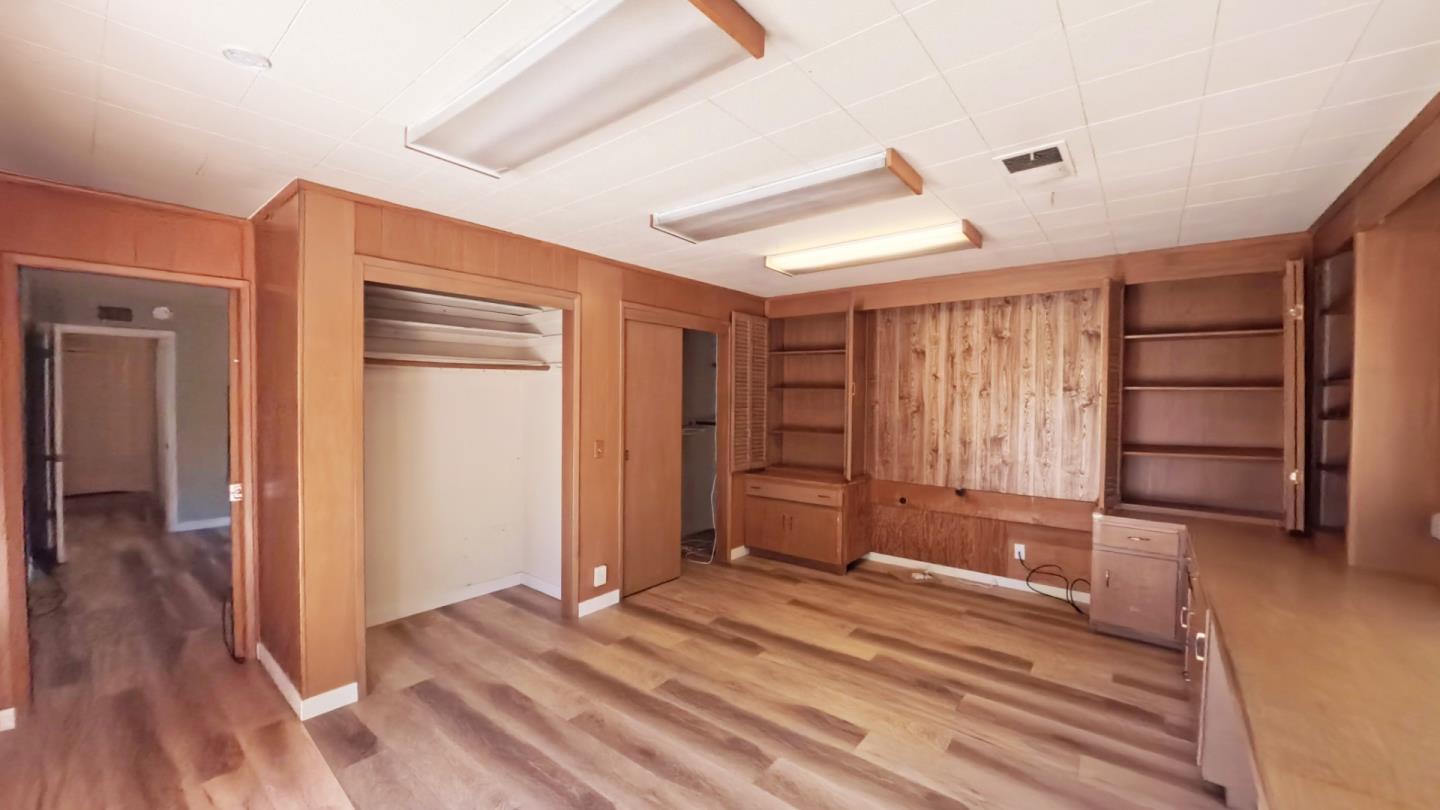 Property photo 34