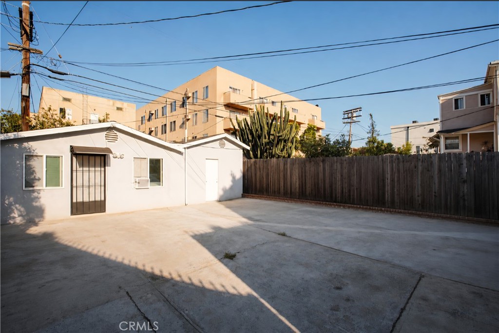 Property photo 31
