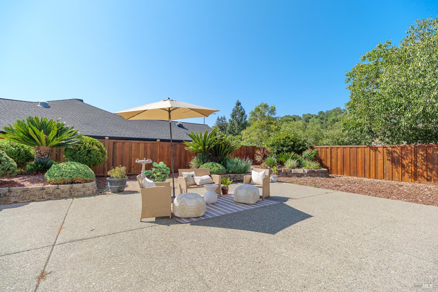 Property photo 44