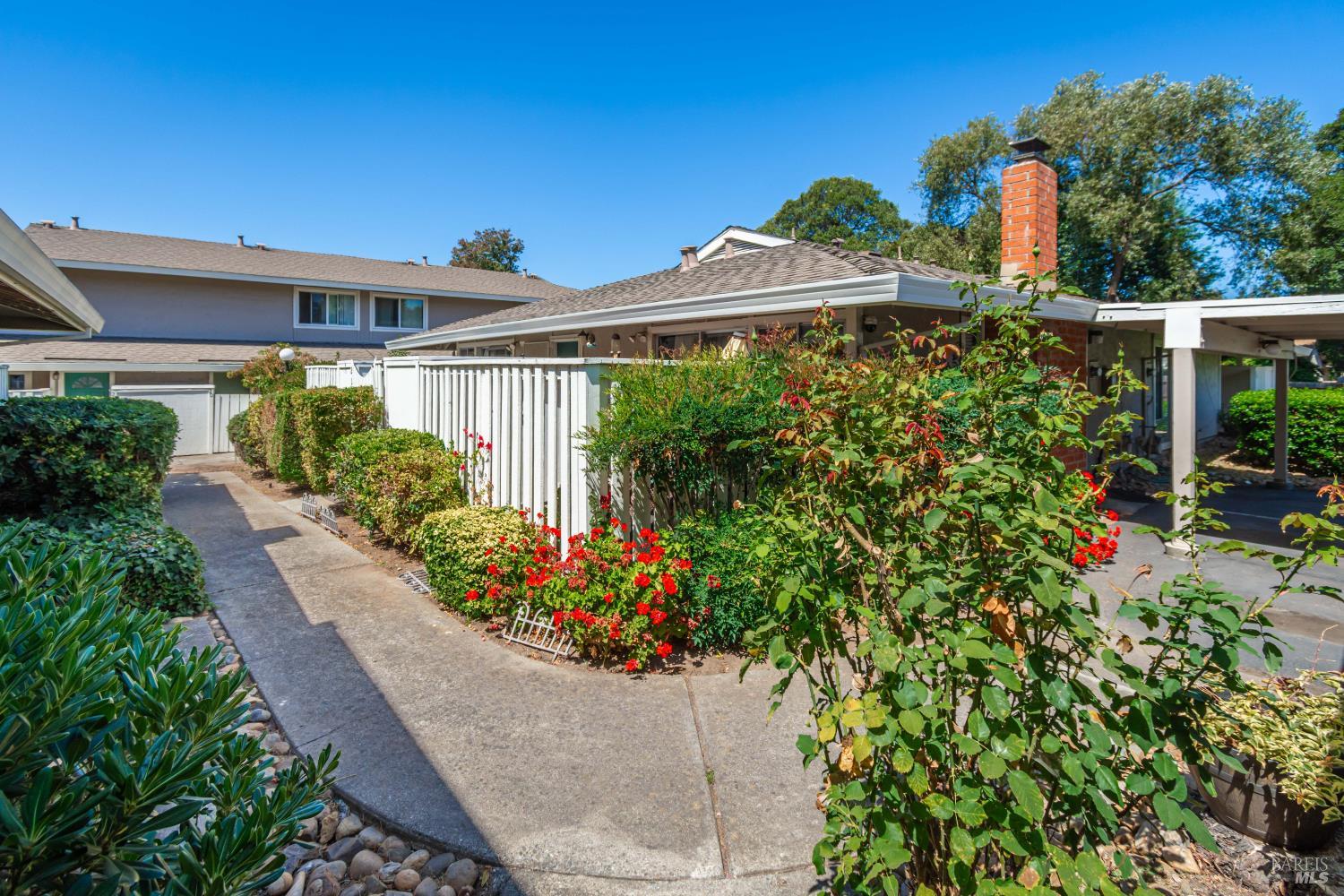 Property photo 36