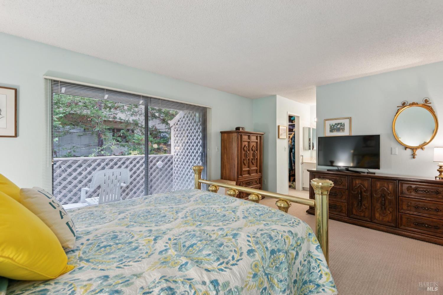 Property photo 38