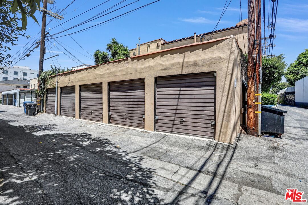 Property photo 24