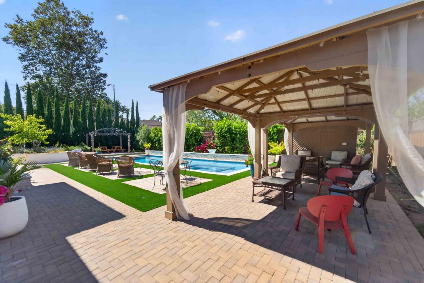 Property photo 30