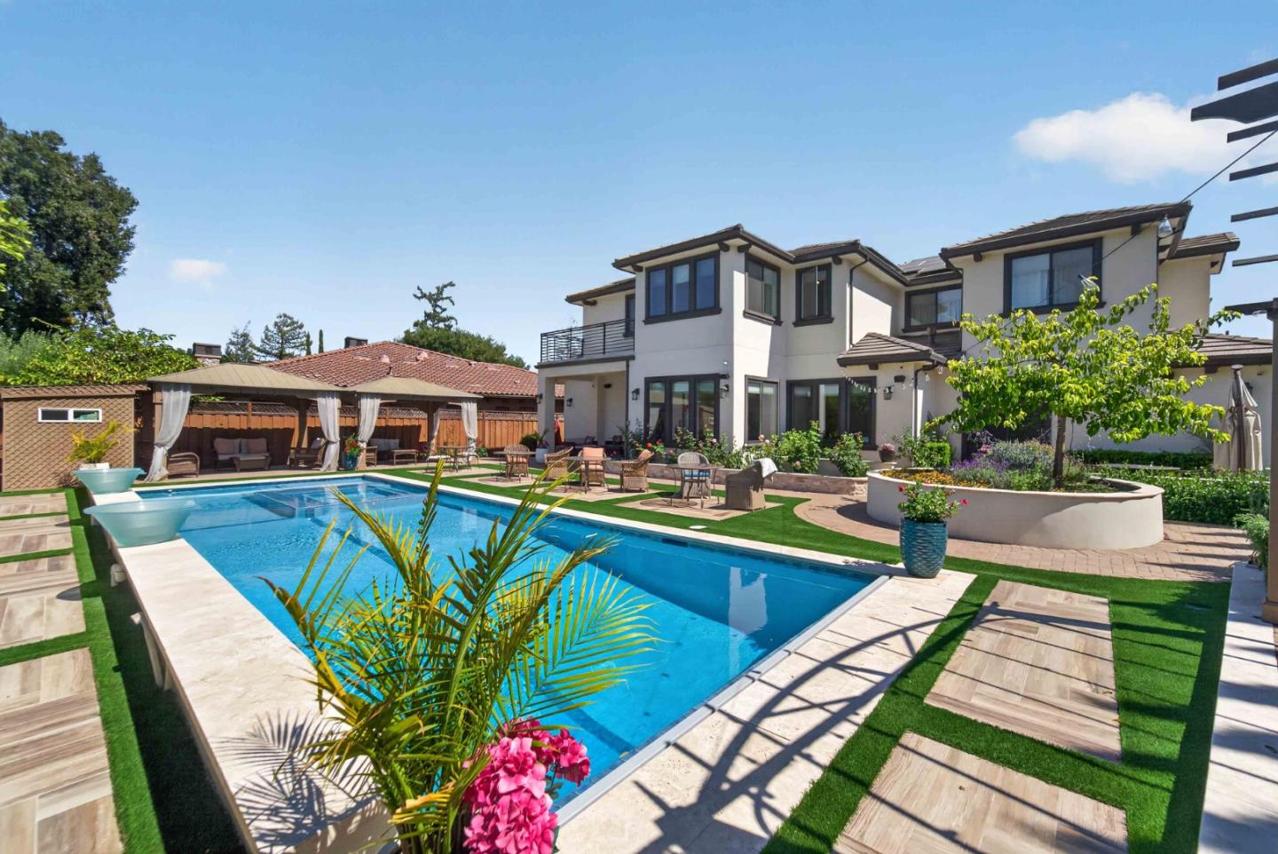 Property photo 35