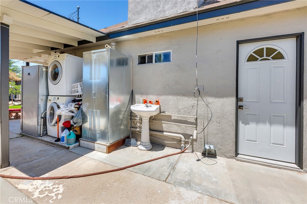 Property photo 33