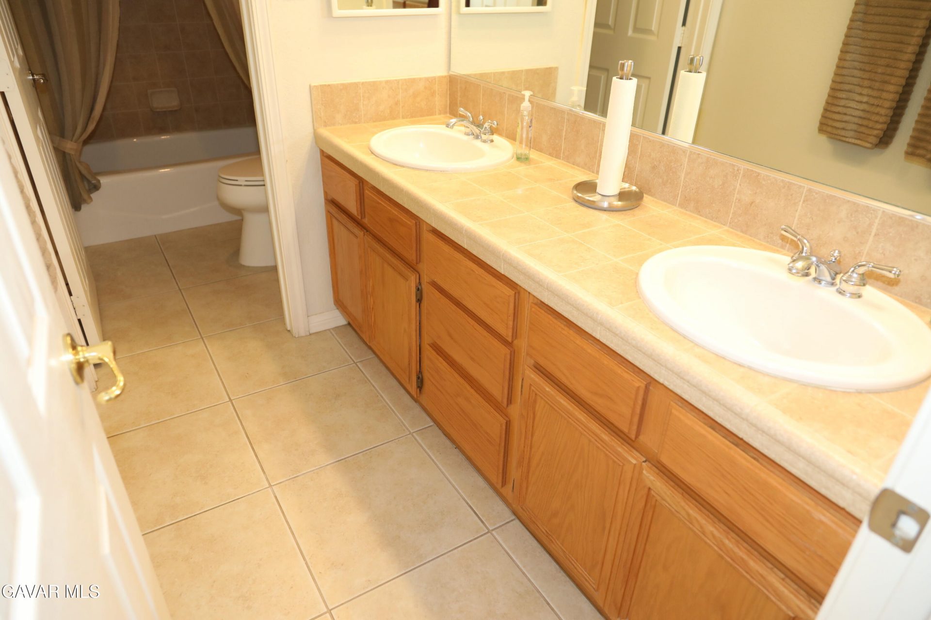 Property photo 44